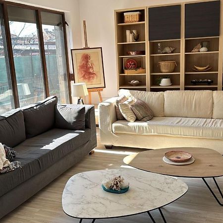 Kazanlak Large Guest House Apartment Near The Center With Full Kitchen & Dining Room, King Beds, Garden Patio, Free Parking & Self Check-In ภายนอก รูปภาพ
